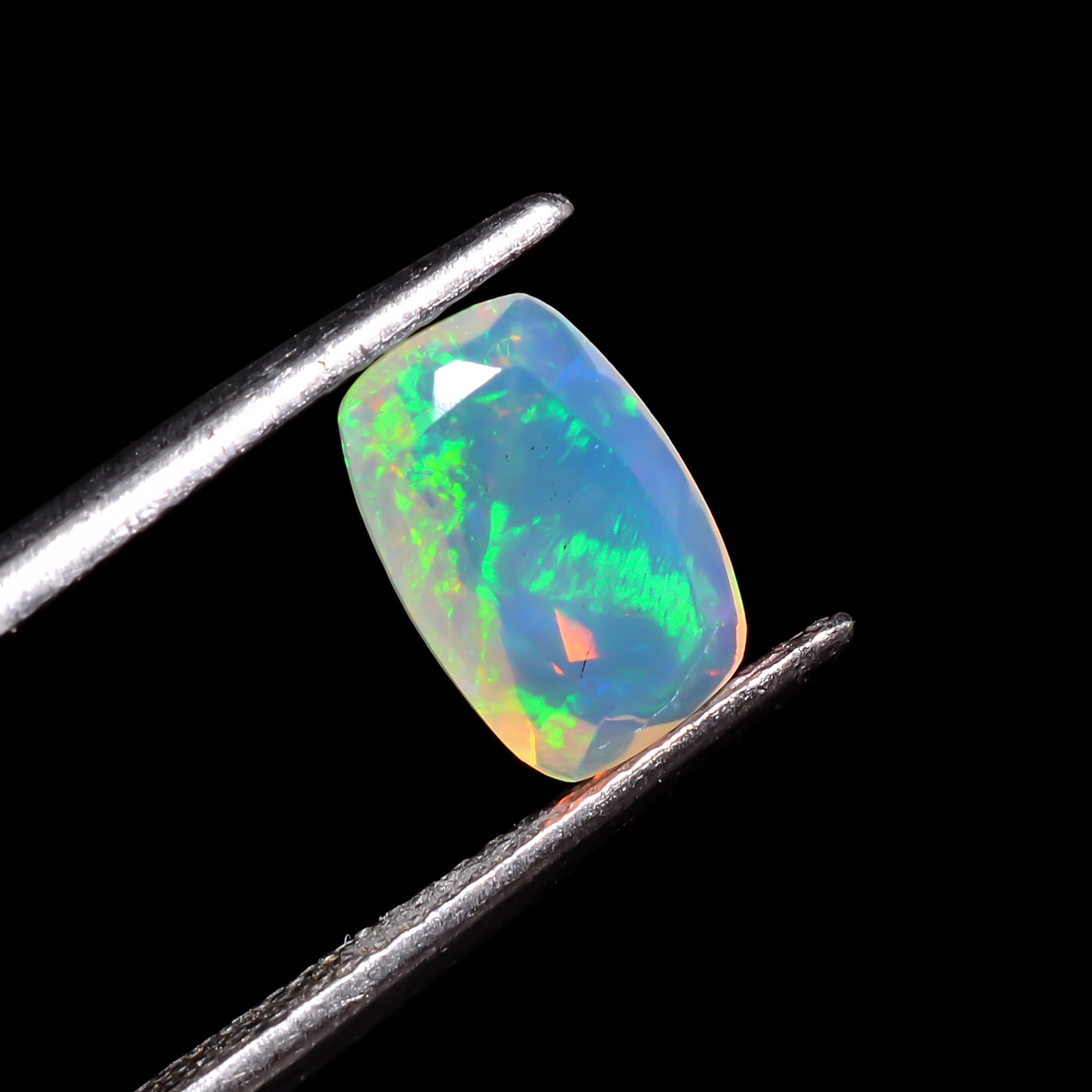 Ethiopian Opal Radiant Shape Cut Stone natural loose gemstone  0.85 Ct. 9X6X4 mm Y-7182