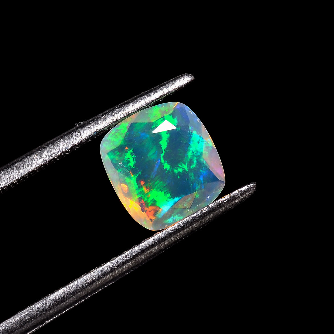 Ethiopian Opal Cushion Shape Cut Stone natural loose gemstone 0.95 Ct. 8X7X4 mm Y-7219