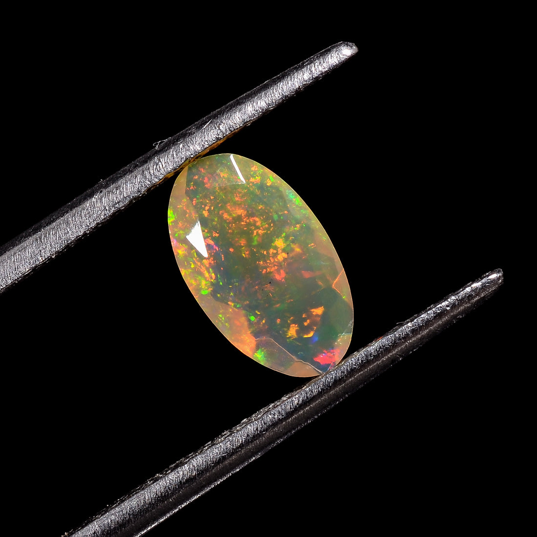 Ethiopian Opal Oval Shape Cut Stone natural loose gemstone 0.65 Ct. 9X6X3 mm Y-7224