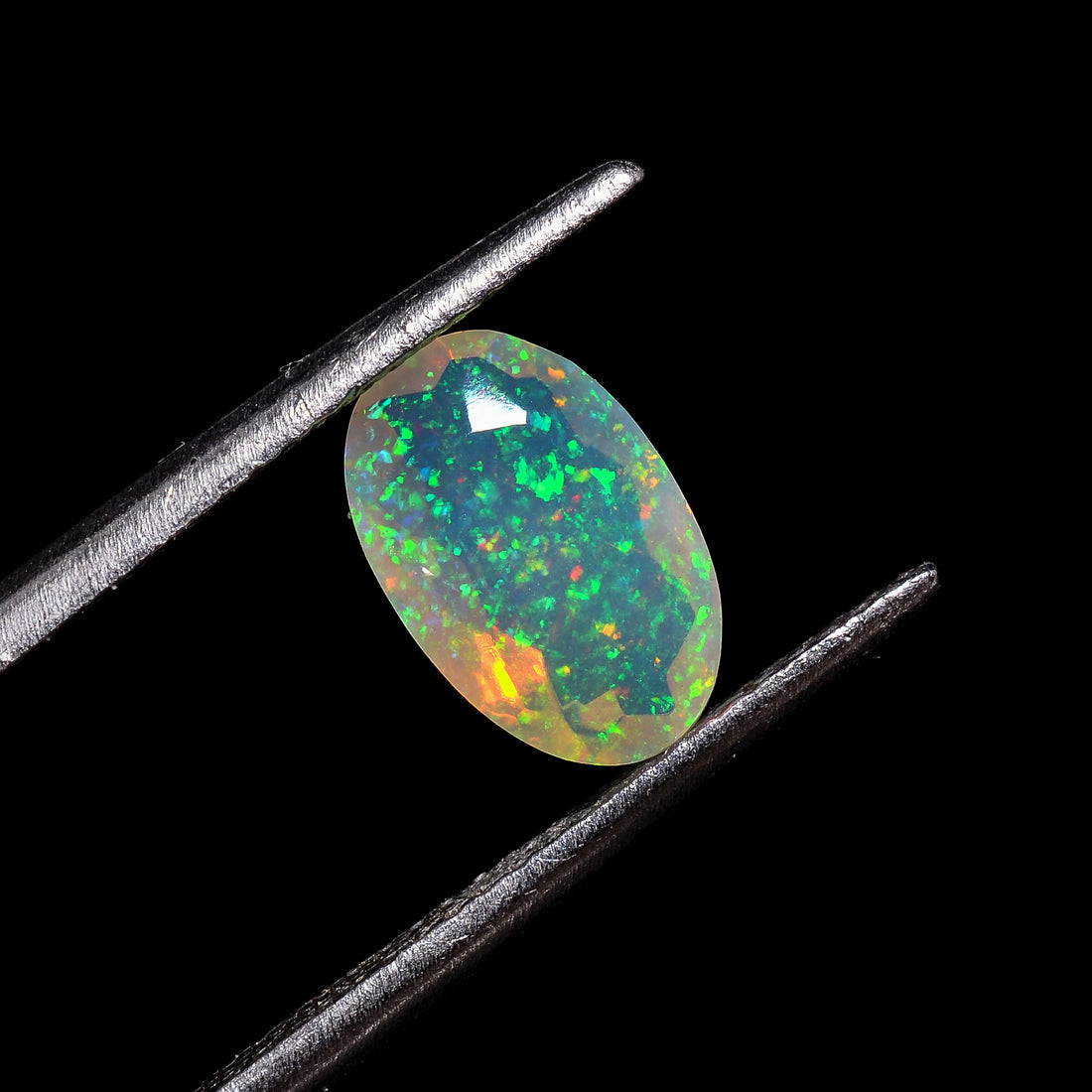Ethiopian Opal Oval Shape Cut Stone natural loose gemstone  1.15 Ct. 10X6X4 mm Y-7233
