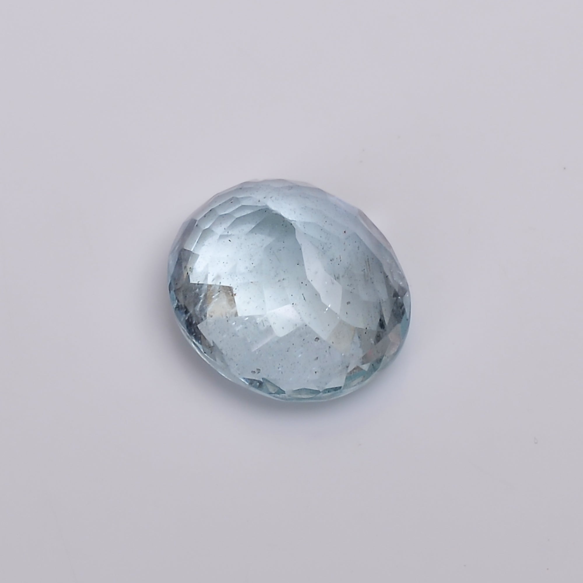 natural aquamarine oval shape cut stone loose gemstone