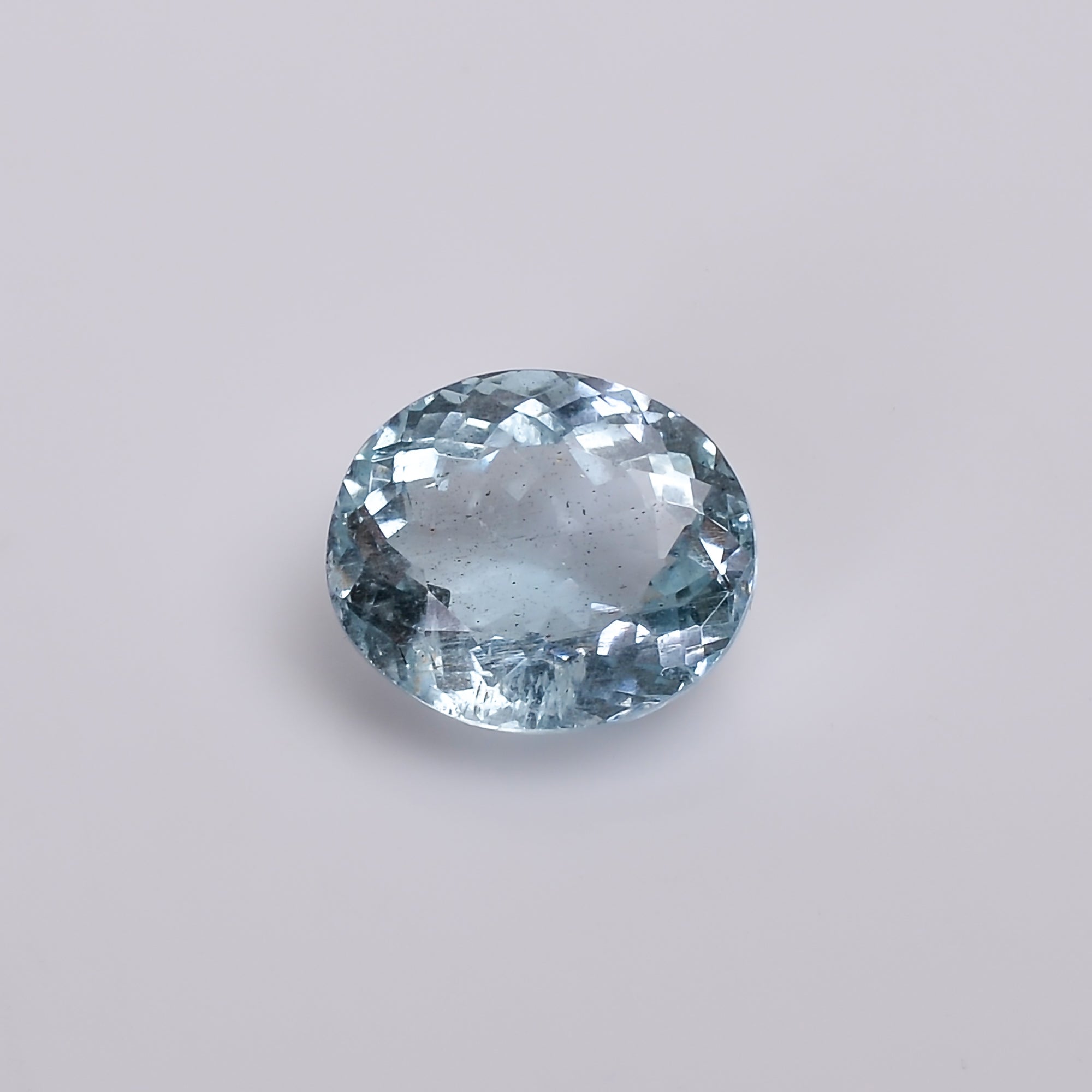natural aquamarine oval shape cut stone loose gemstone
