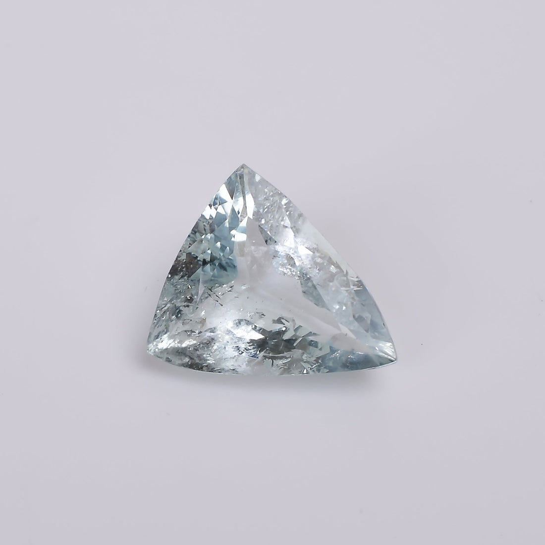 natural aquamarine triangle shape cut stone loose gemstone
