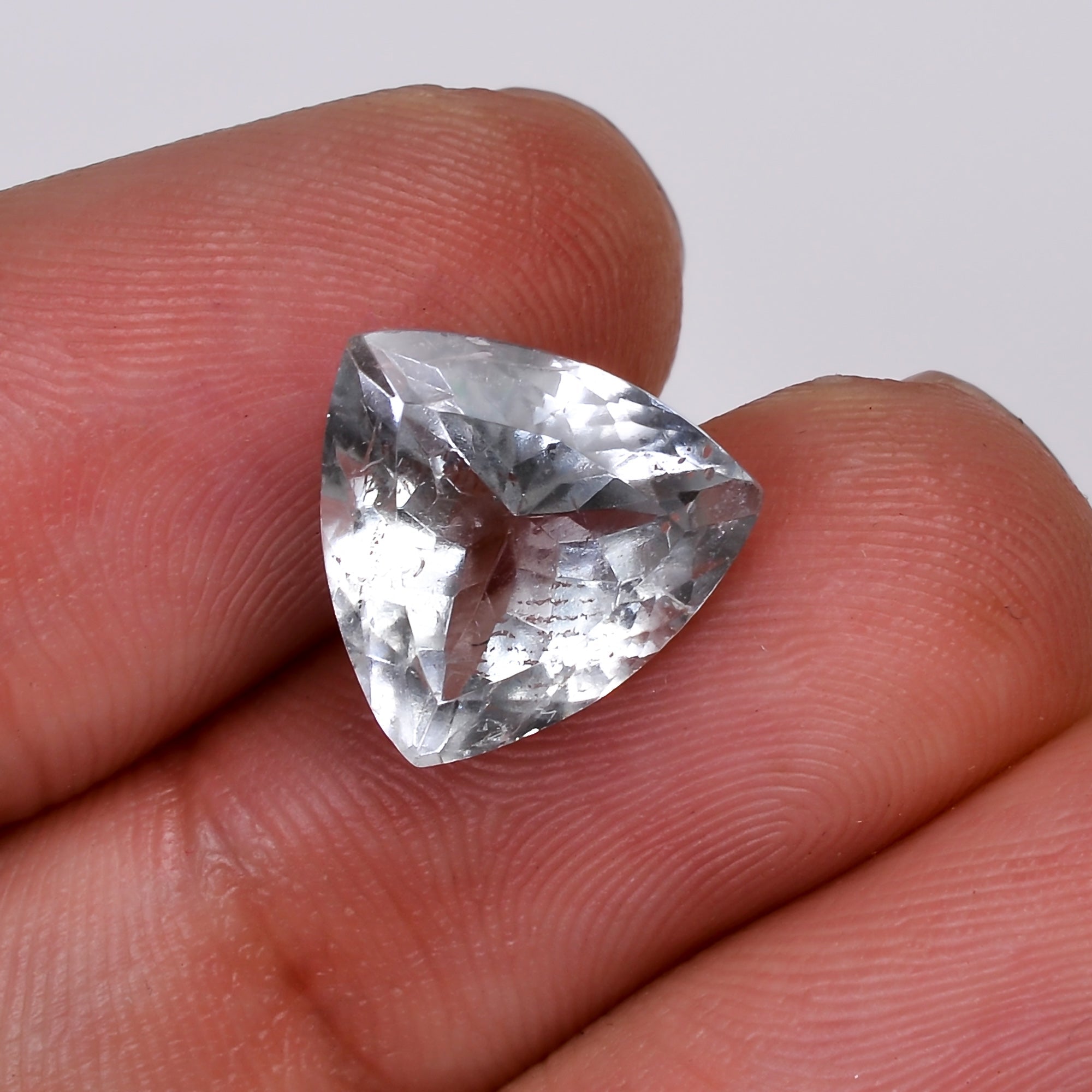 natural aquamarine trillion shape cut stone loose gemstone