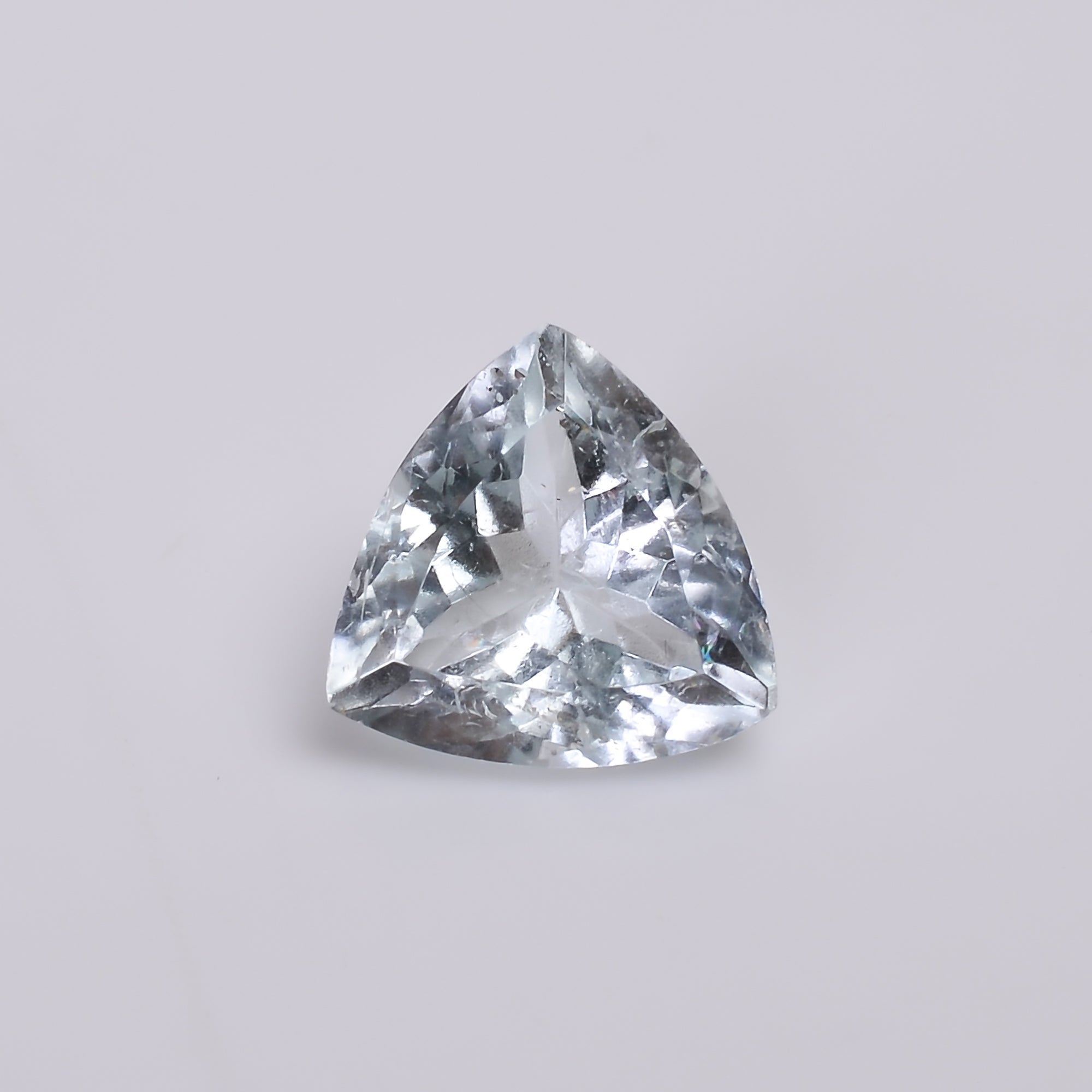natural aquamarine trillion shape cut stone loose gemstone