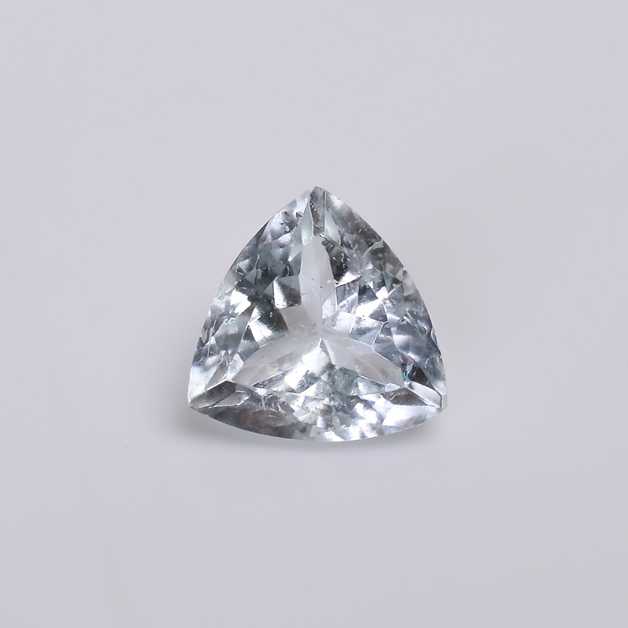 natural aquamarine trillion shape cut stone loose gemstone