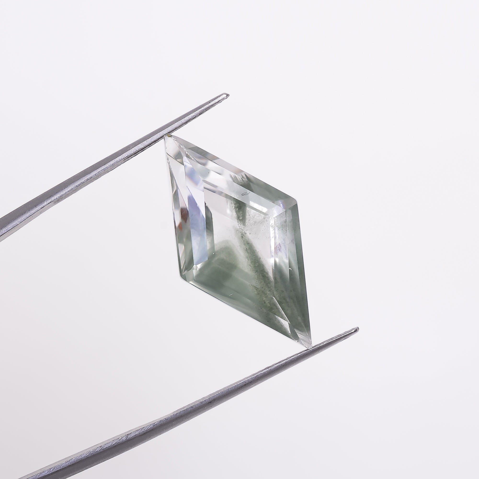 Green Phantom Quartz Flat Diamond Shape Cut Stone Loose Gemstone For Making Jewelry 13.5 Ct. 26X14X9 mm Y-9388