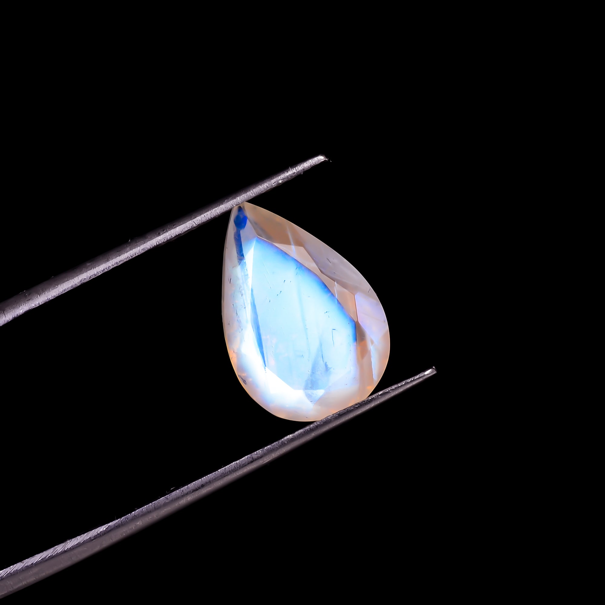 Rainbow Moonstone Pear Shape Cut stone For Making Jewelry 5 Ct. 15X10X6 mm Y-9555