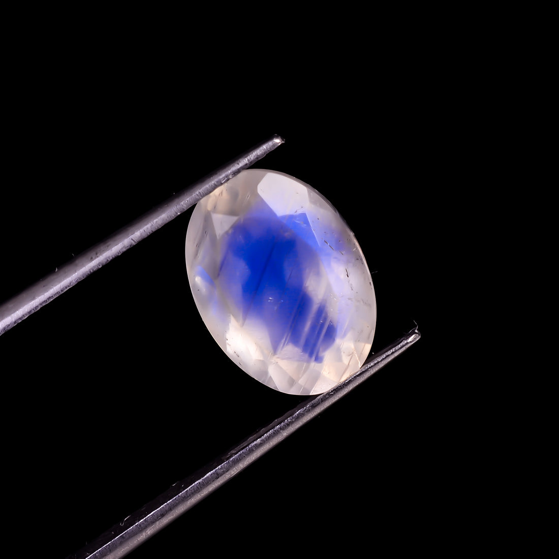 Rainbow Moonstone Oval Shape Cut stone For Making Jewelry 4 Ct. 12X9X6 mm Y-9557