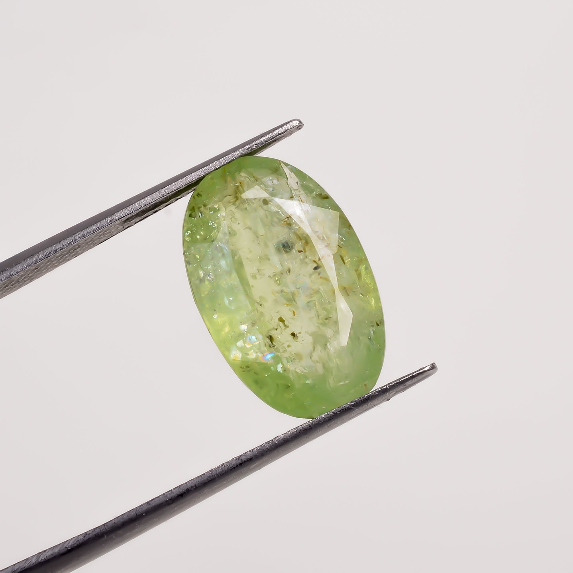 Green Kyanite Oval Shape Cut stone For Making Jewelry 7.5 Ct. 17X10X5 mm Y-9565