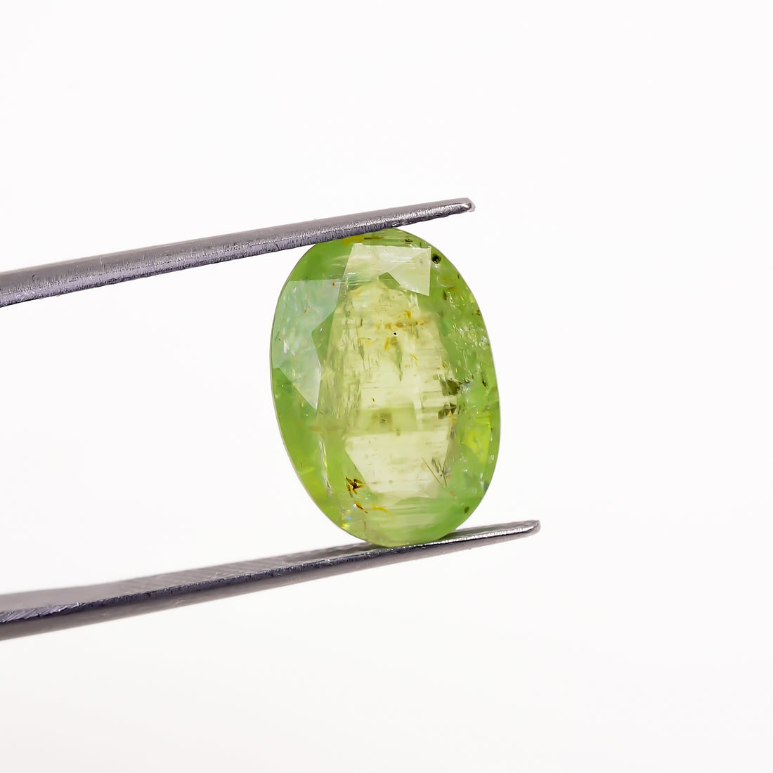 Green Kyanite Oval Shape Cut stone For Making Jewelry 7 Ct. 15X10X5 mm Y-9576
