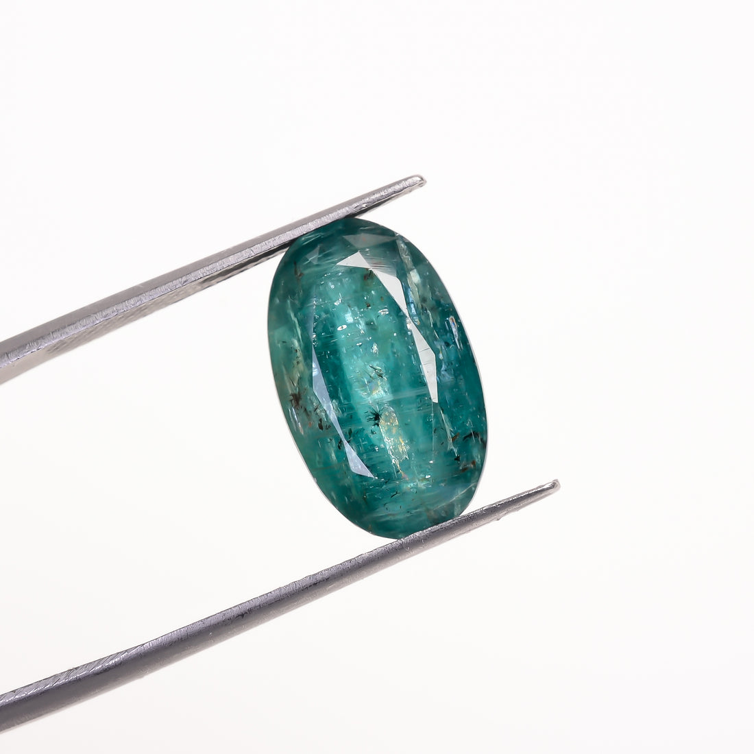 Green Kyanite Oval Shape Cut Stone For Making Jewelry 10.5 Ct. 16X10X7 mm Y-9669
