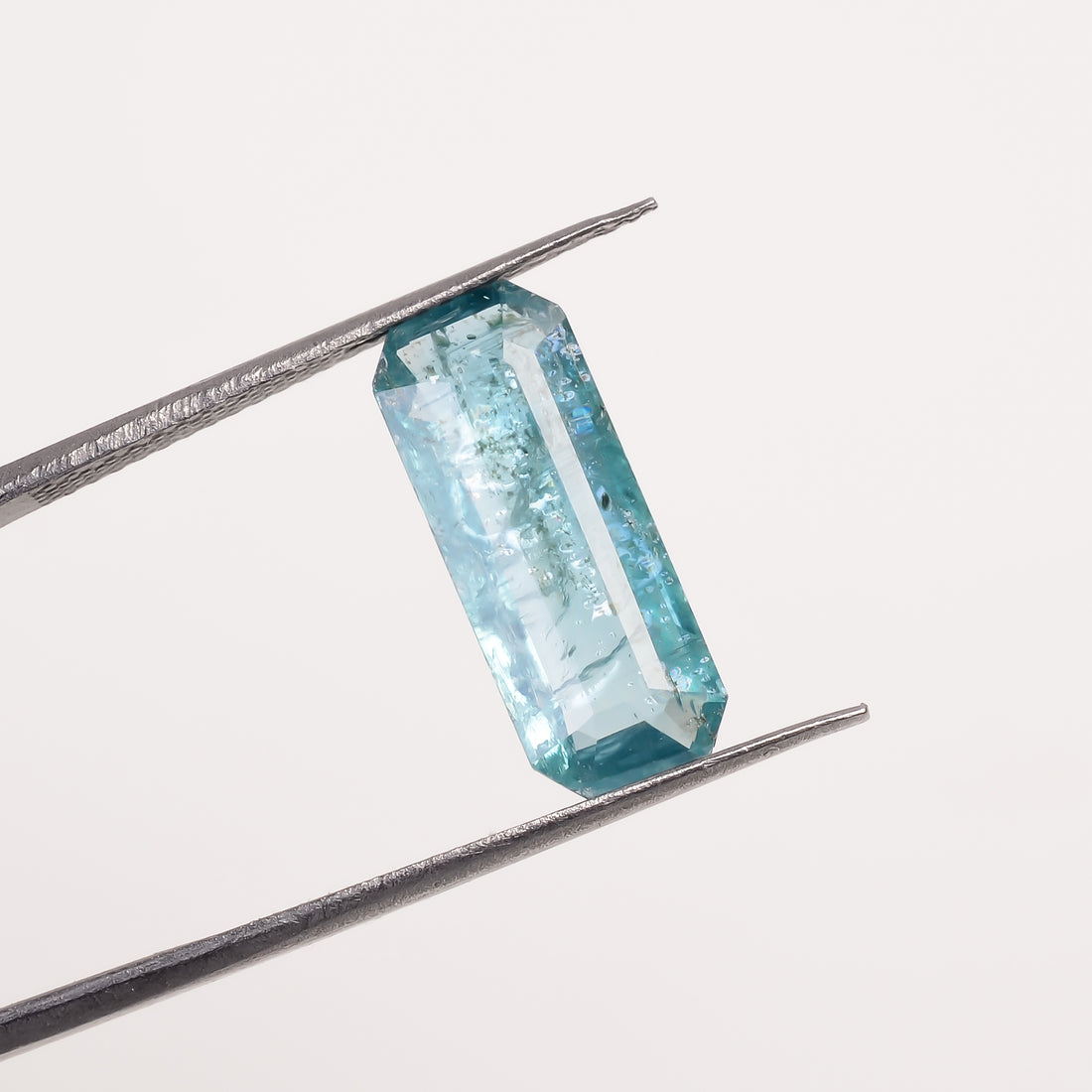 Light Green Kyanite Radiant Shape Cut Stone Loose Gemstone For Making Jewelry 3.5 Ct. 16X6X3 MM Y-9717