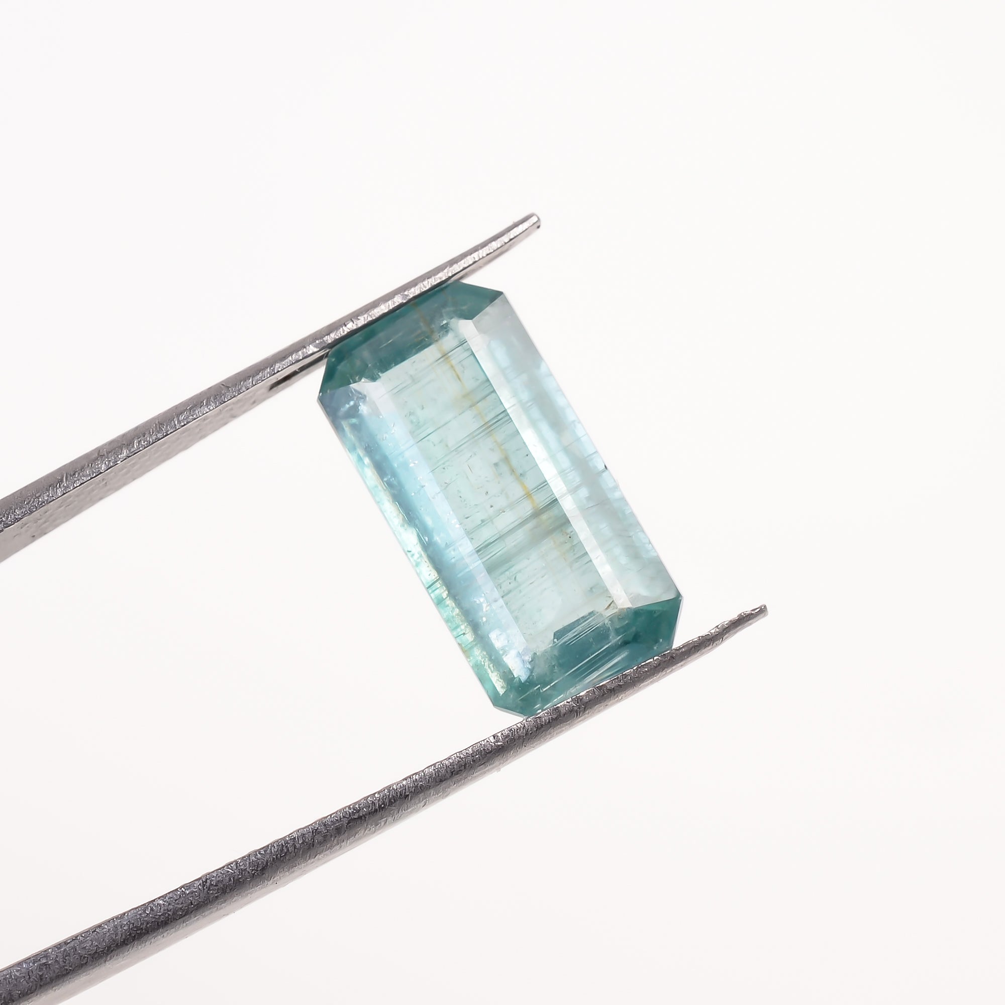 Light Green Kyanite Radiant Shape Cut Stone Loose Gemstone For Making Jewelry 5 Ct. 14X7X4 MM Y-9722