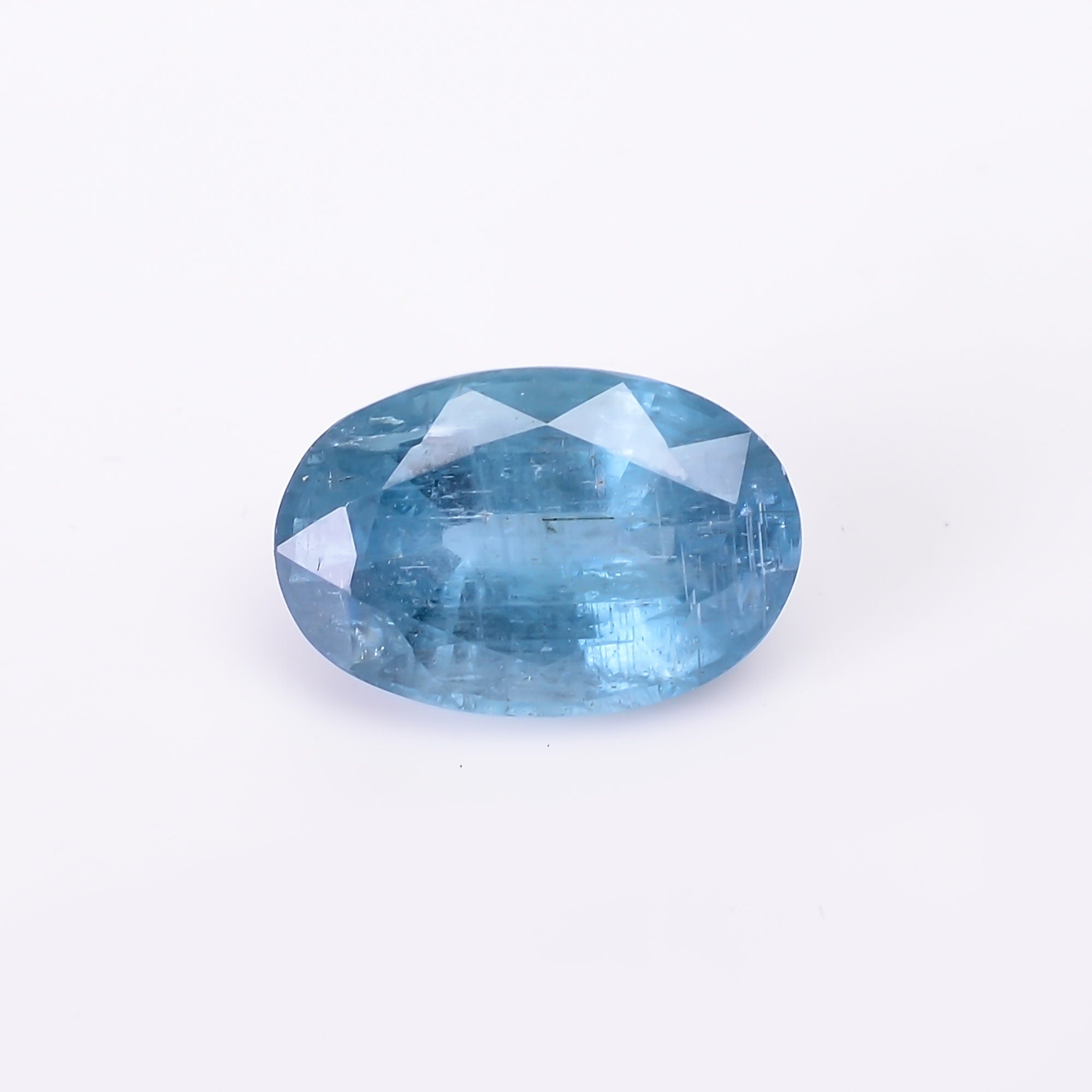 natural blue kyanite oval shape cut stone loose gemstone