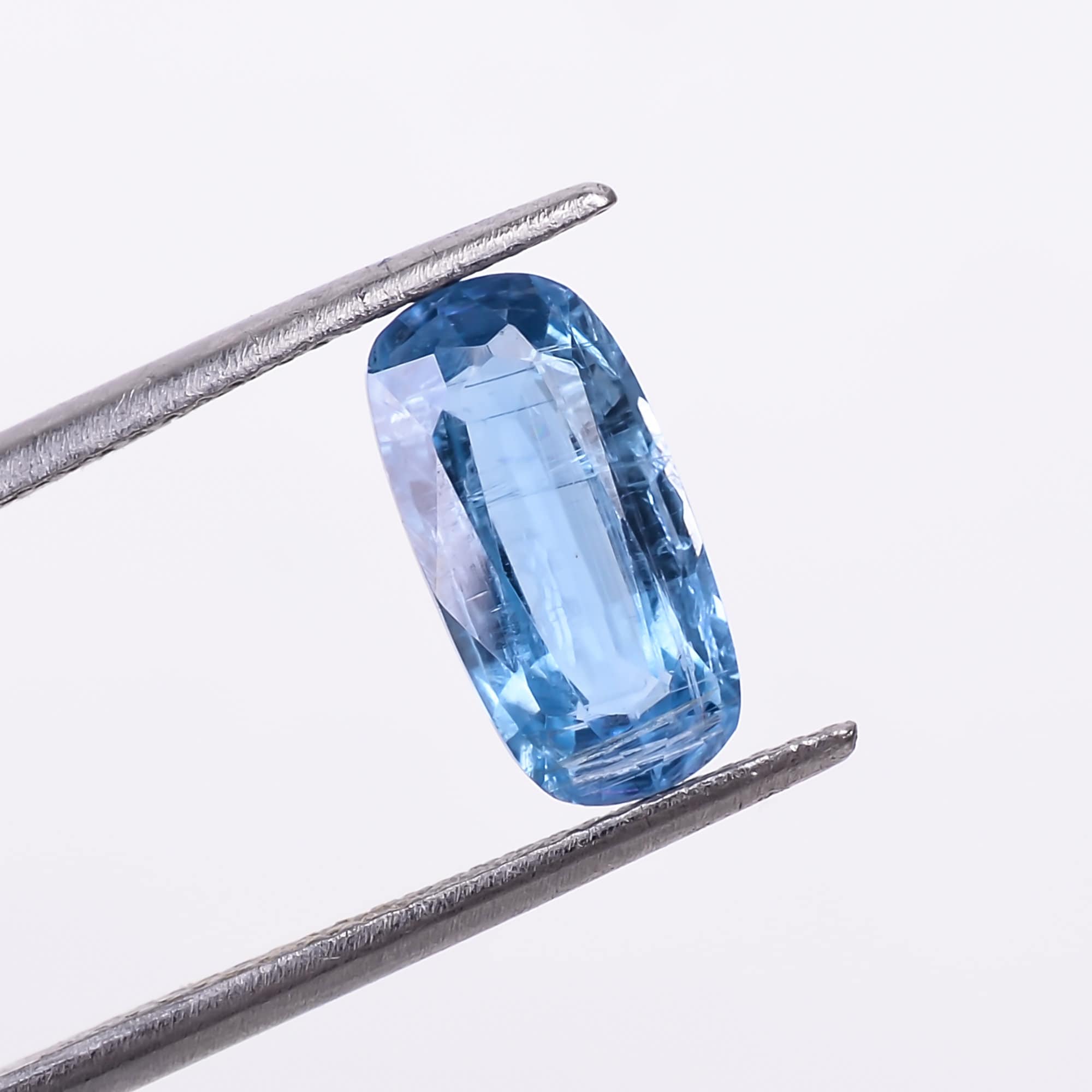 natural blue kyanite radiant shape cut stone loose gemstone