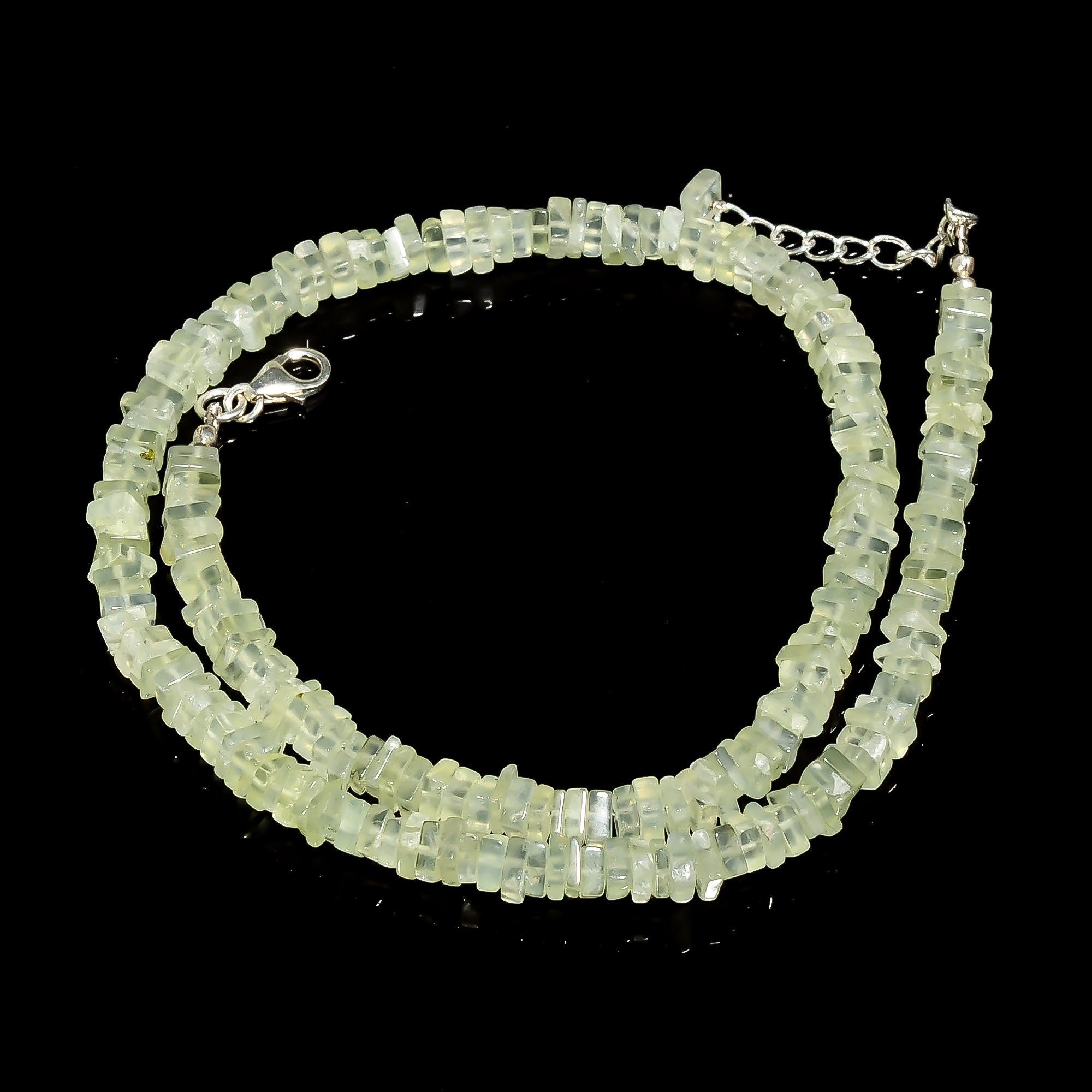 prehnite natural gemstone square heishi shape smooth necklace 17 19 beads 5x5x3 mm 157 ct yn 418