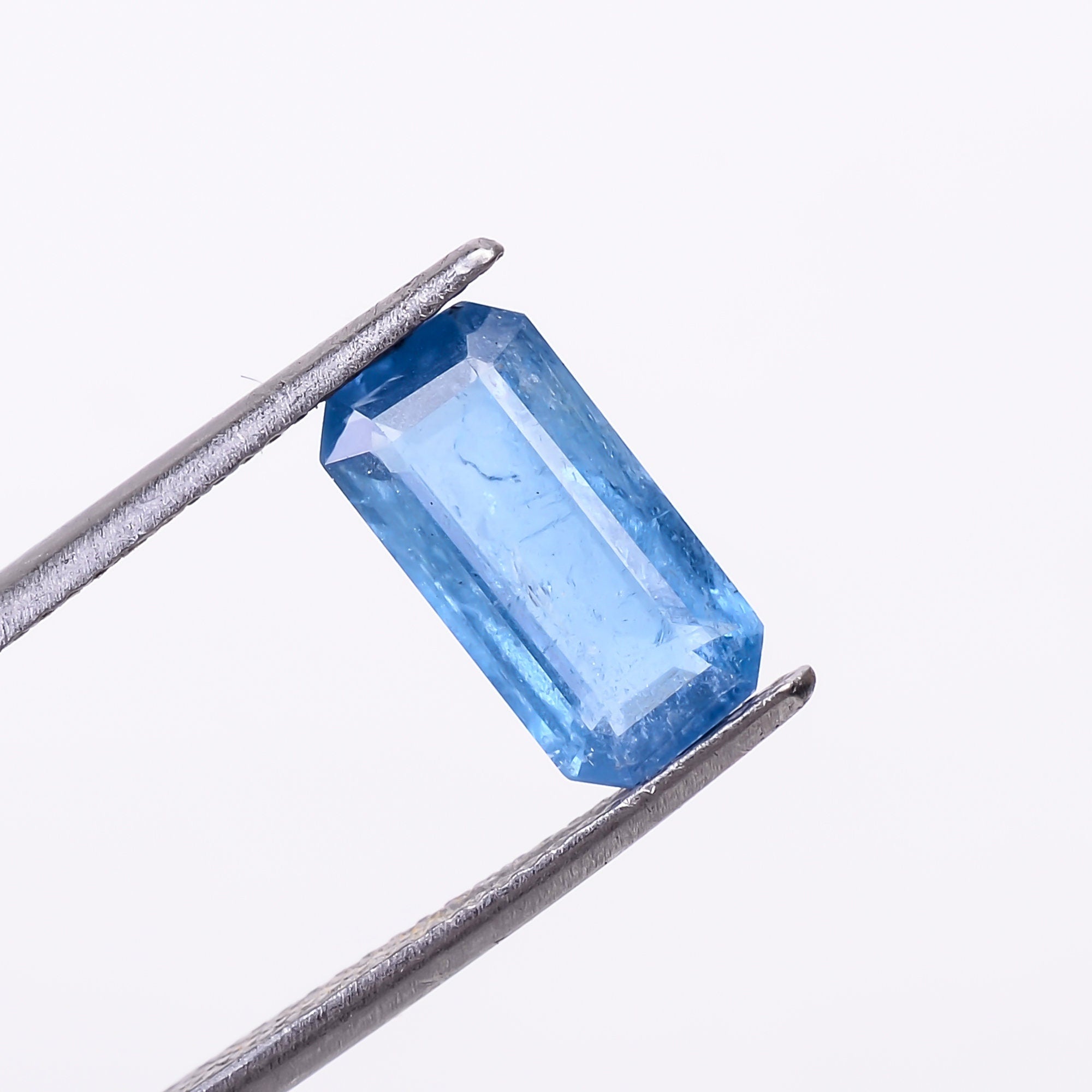 natural blue kyanite radiant shape cut stone loose gemstone