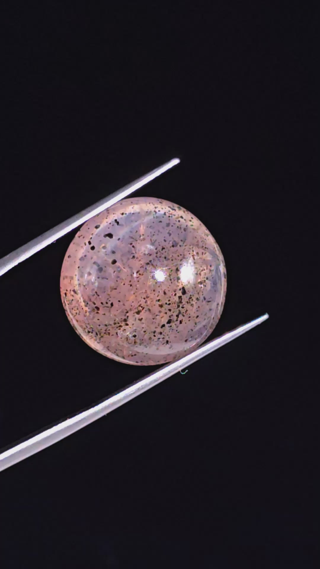 Rose Quartz With Hematite Round Shape CabochonFor Making Jewelry 23 Ct. 18X18X9 mm Y-9846