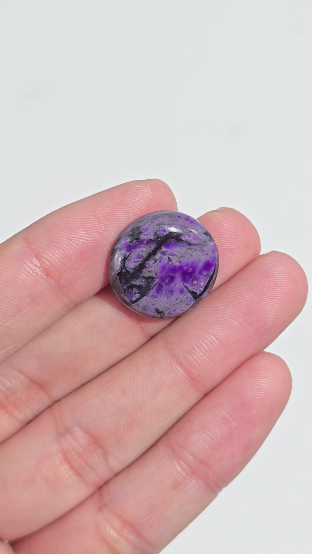 Sugilite Round Shape Cabochon Loose Gemstone For Making Jewelry 14 Ct. 18X18X4 mm Y-9332